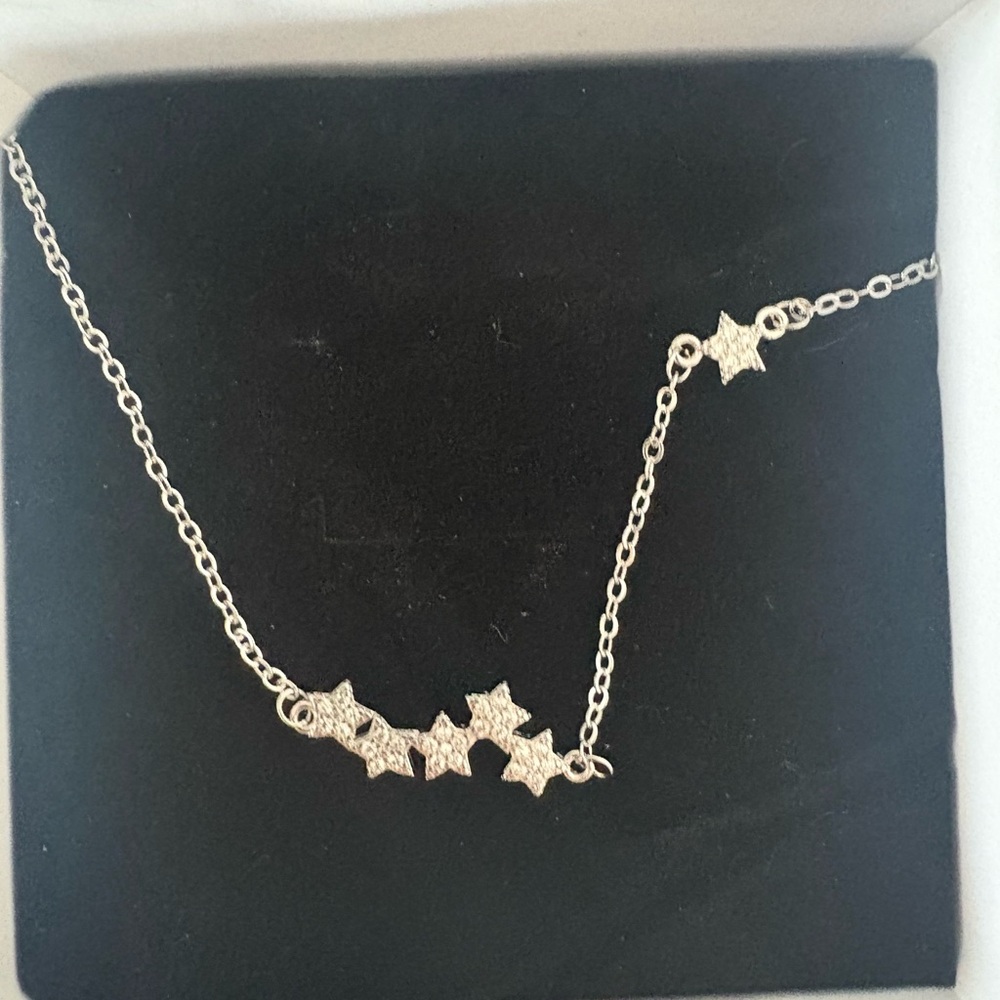 Elegant Silver-Plated Star Necklace